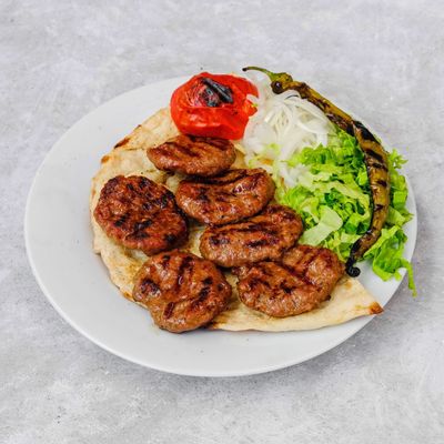 Izgara Köfte & Patates Püresi (300 gr.)		